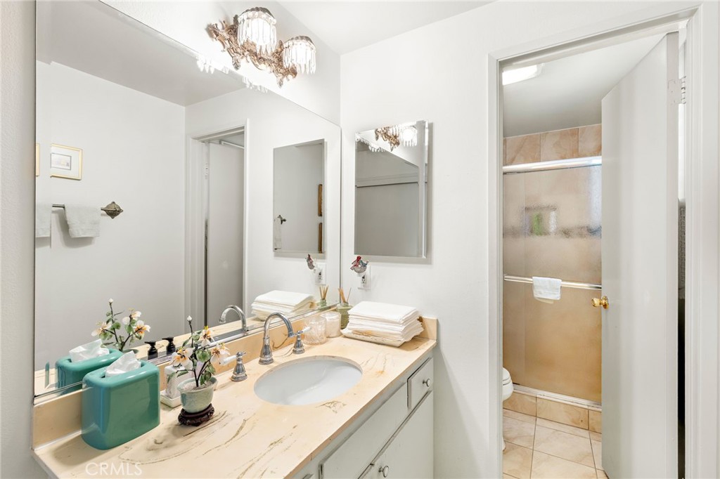 1410 Grovemont Street