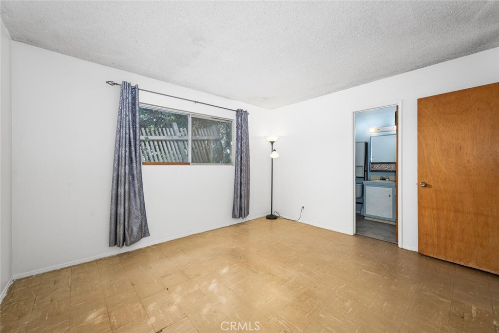 5261 Raintree Street