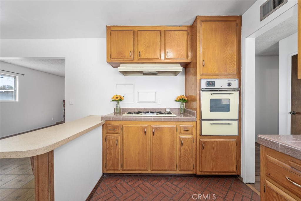 5261 Raintree Street