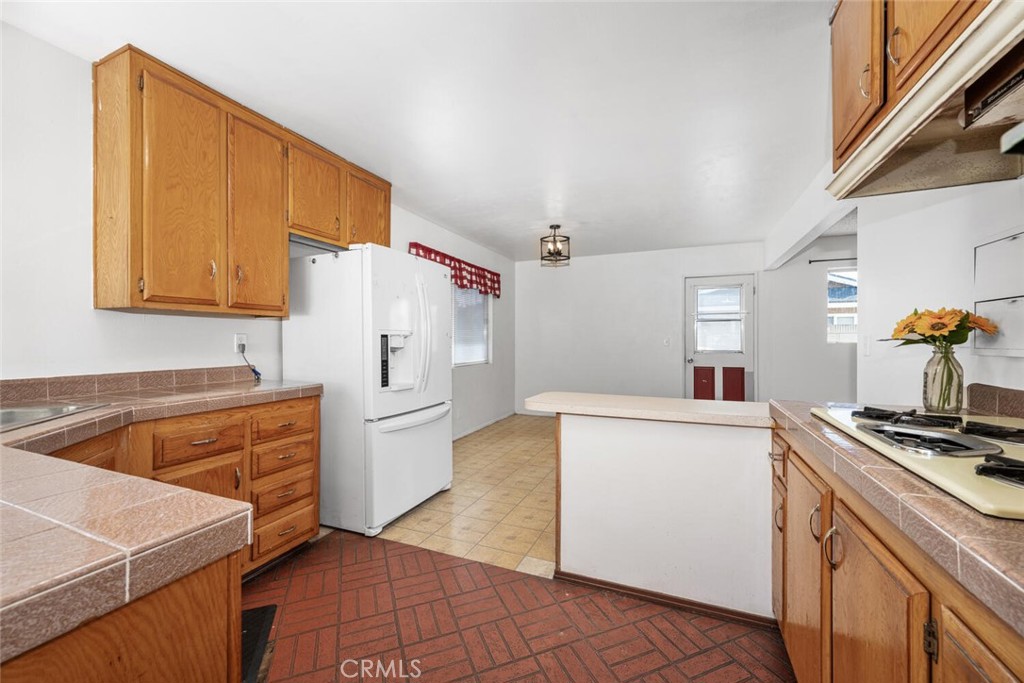 5261 Raintree Street