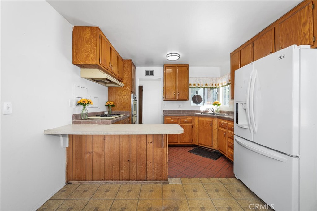 5261 Raintree Street