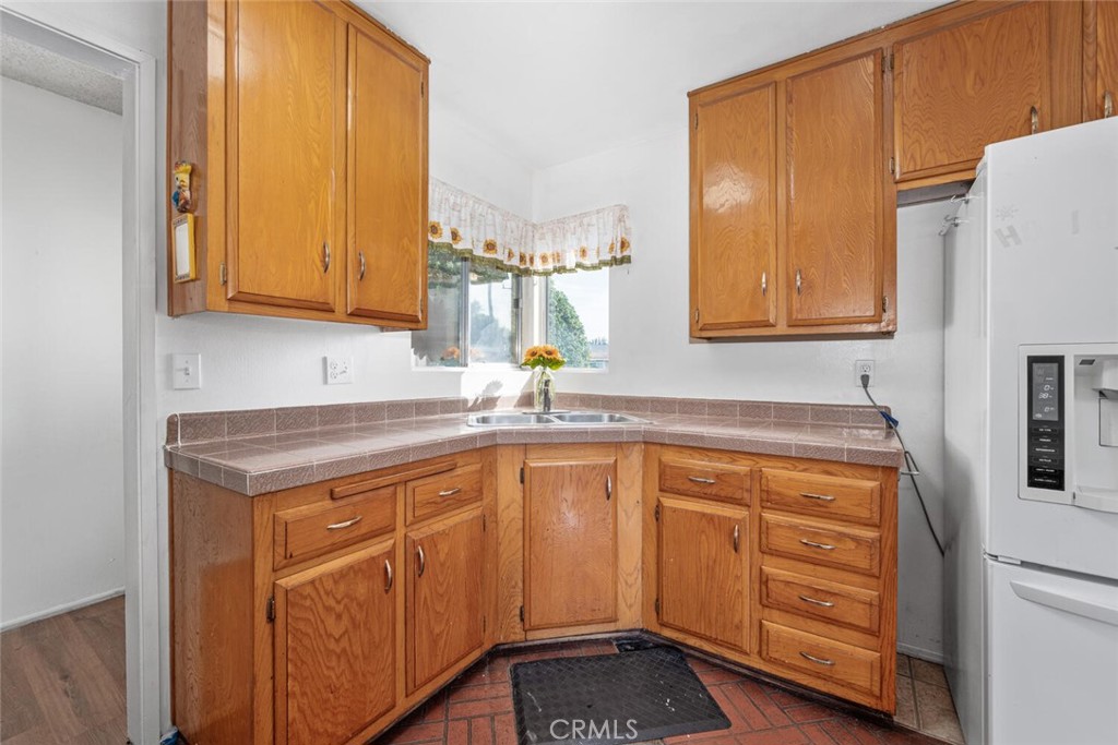 5261 Raintree Street