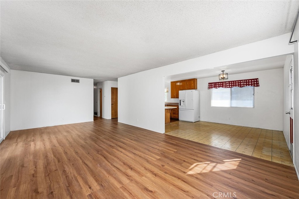 5261 Raintree Street