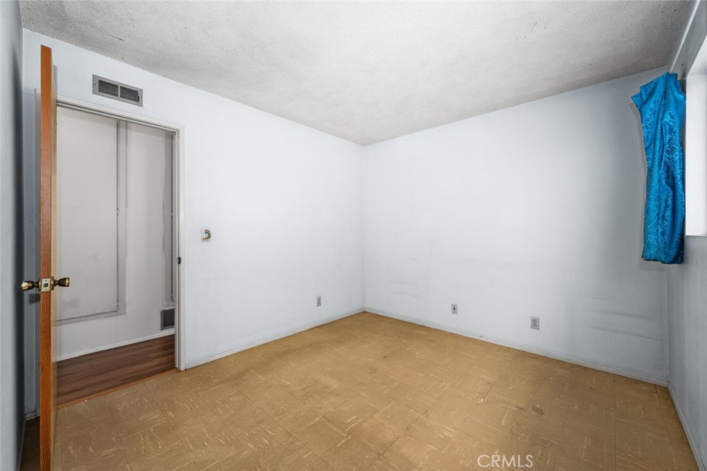 5261 Raintree Street