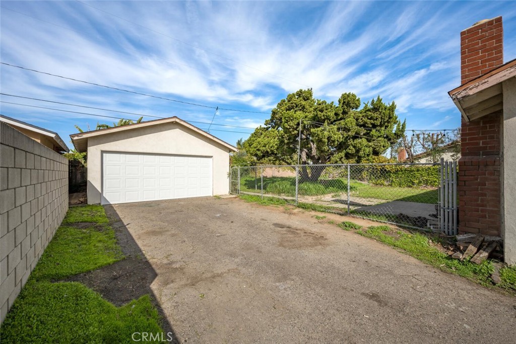 5261 Raintree Street