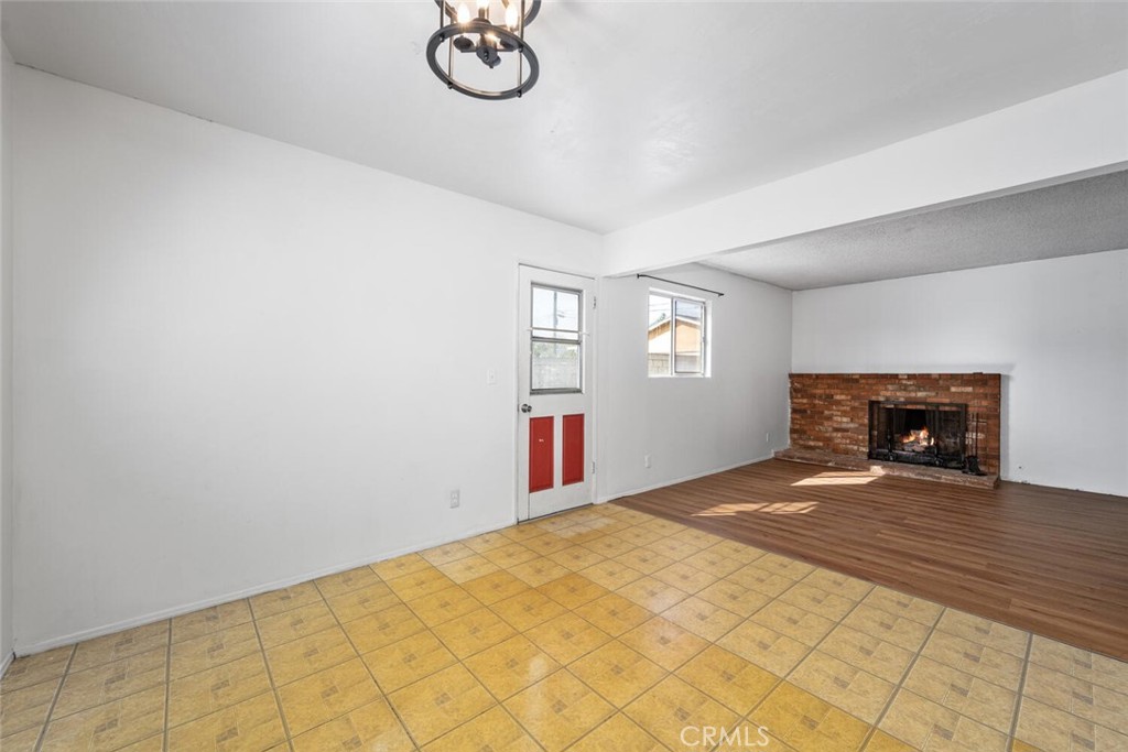 5261 Raintree Street