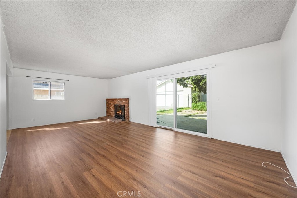 5261 Raintree Street