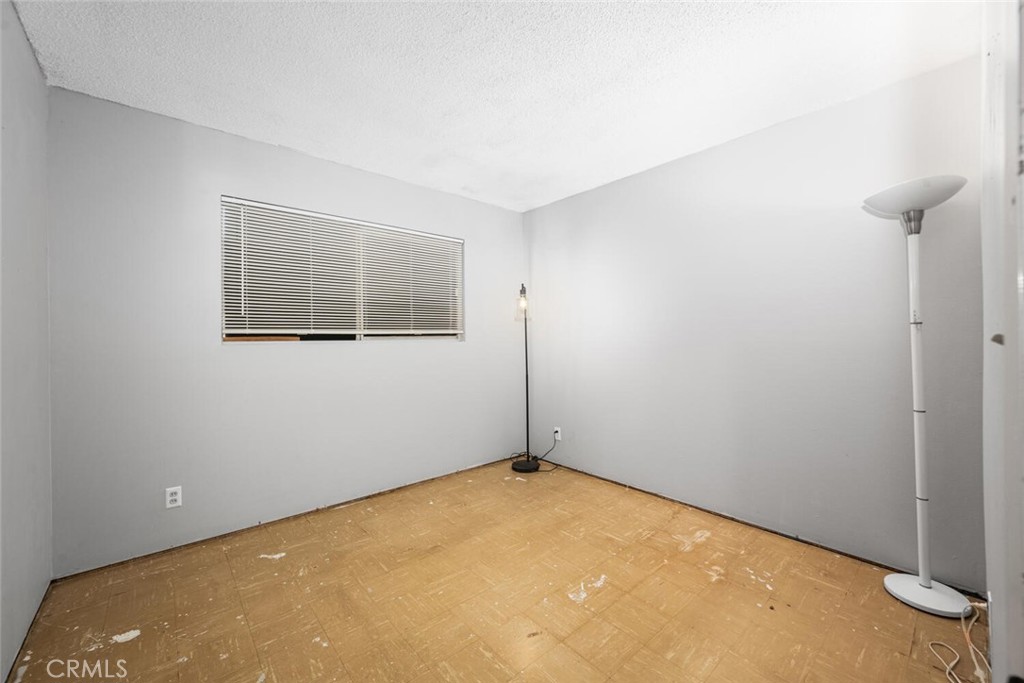 5261 Raintree Street