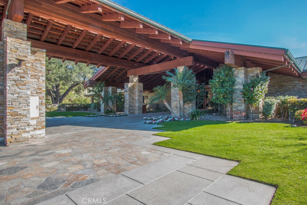 13 Bell Canyon Drive