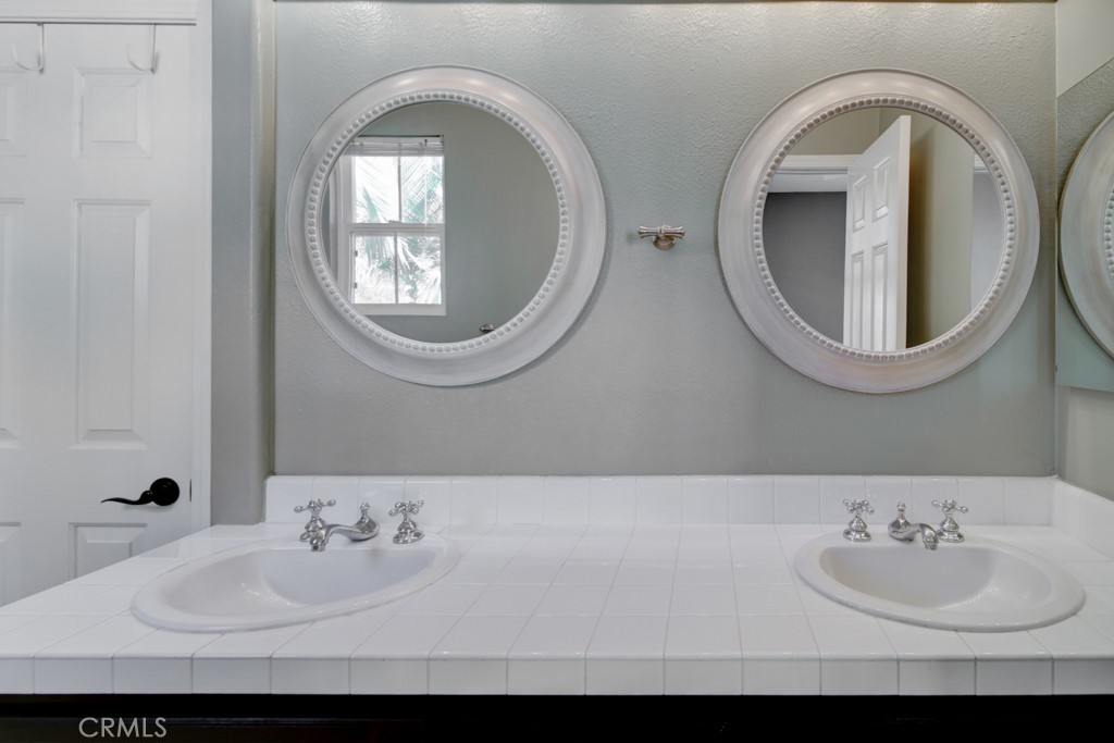 13 Bell Canyon Drive