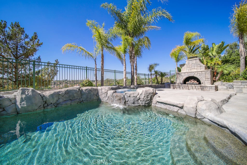 13 Bell Canyon Drive