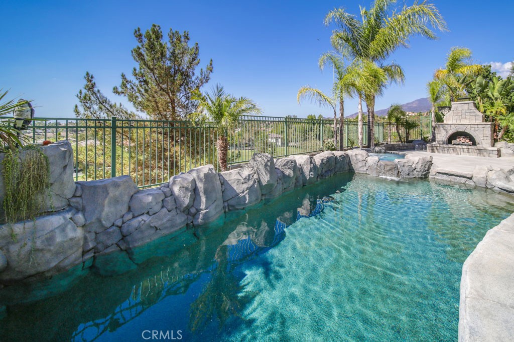 13 Bell Canyon Drive