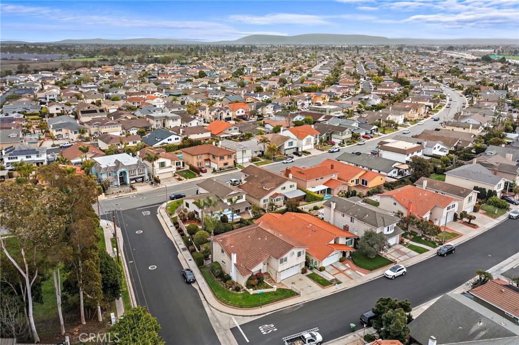 4125 Birchwood Avenue