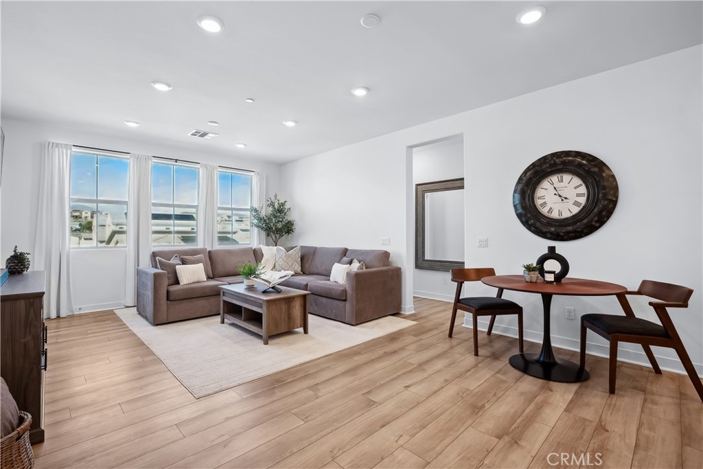 1301 Lasso Way 303