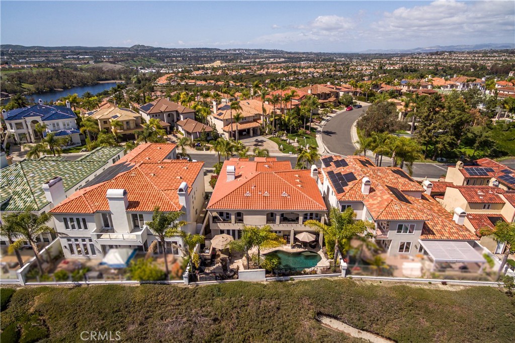 12 Santa Barbara Place