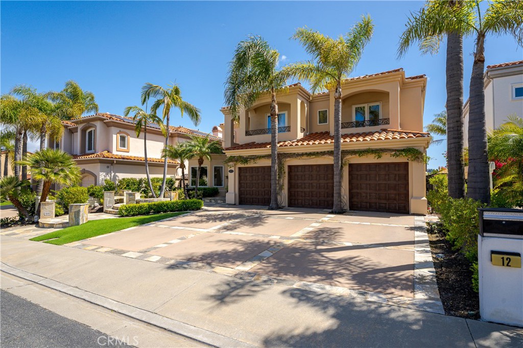 12 Santa Barbara Place