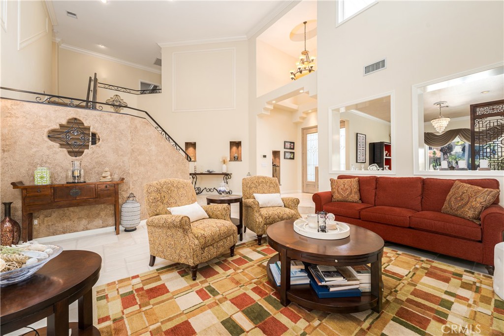 12 Santa Barbara Place