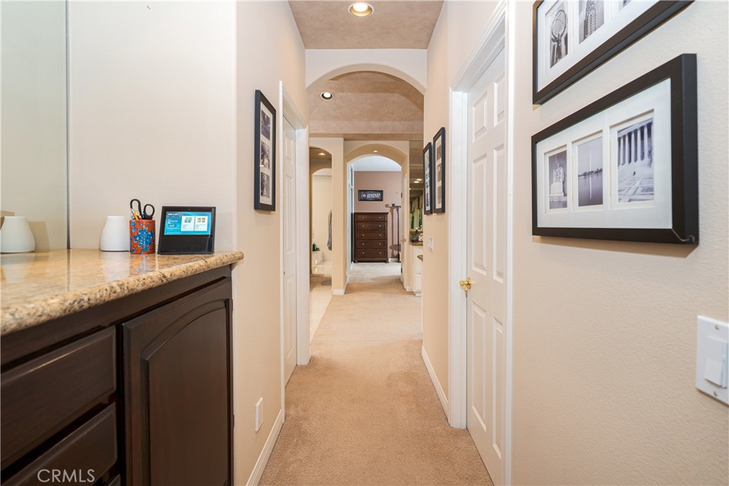 12 Santa Barbara Place
