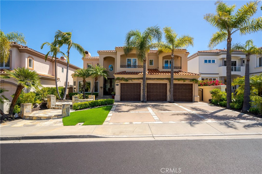 12 Santa Barbara Place