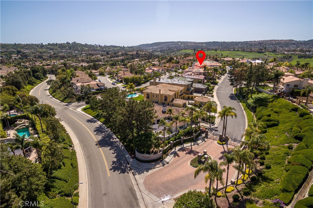 12 Santa Barbara Place