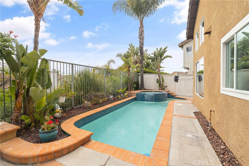 26 Apache Drive