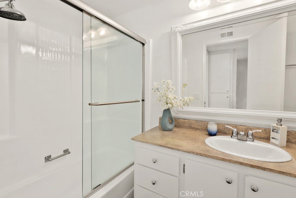 16032 Mount Carmel Court