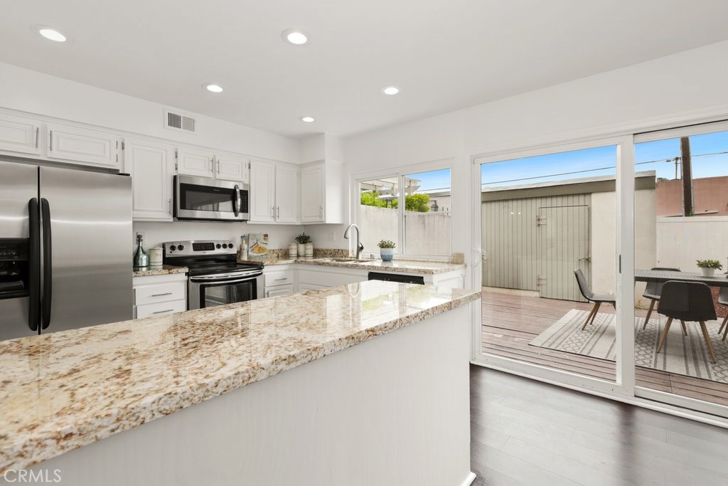 16032 Mount Carmel Court