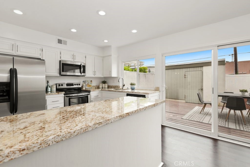 16032 Mount Carmel Court