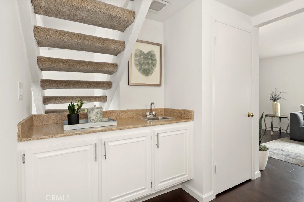 16032 Mount Carmel Court