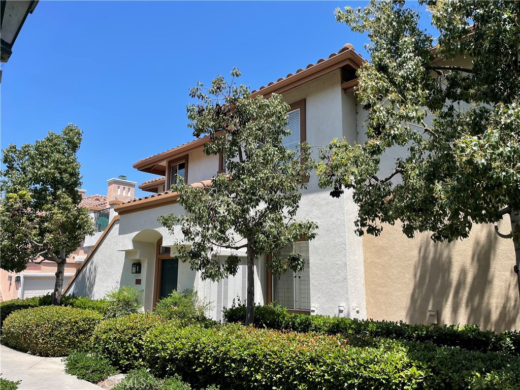 1706 Solvay Aisle 109