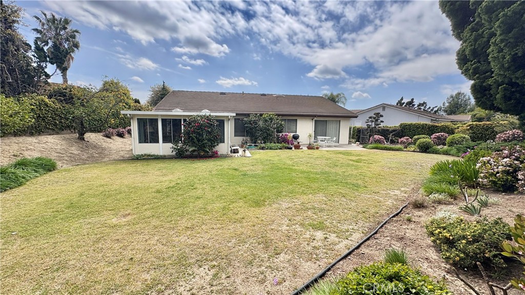 2015 E Hillman Circle