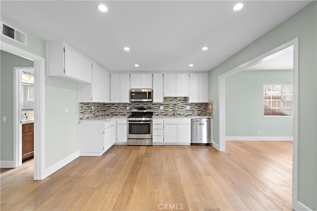 27222 Eastridge Drive