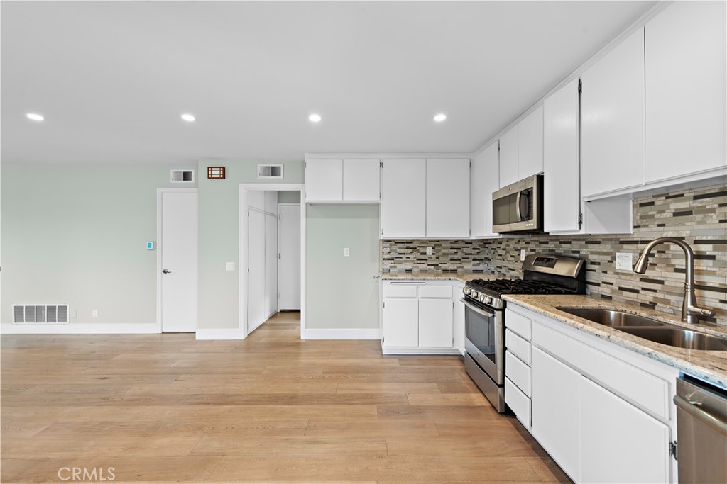 27222 Eastridge Drive