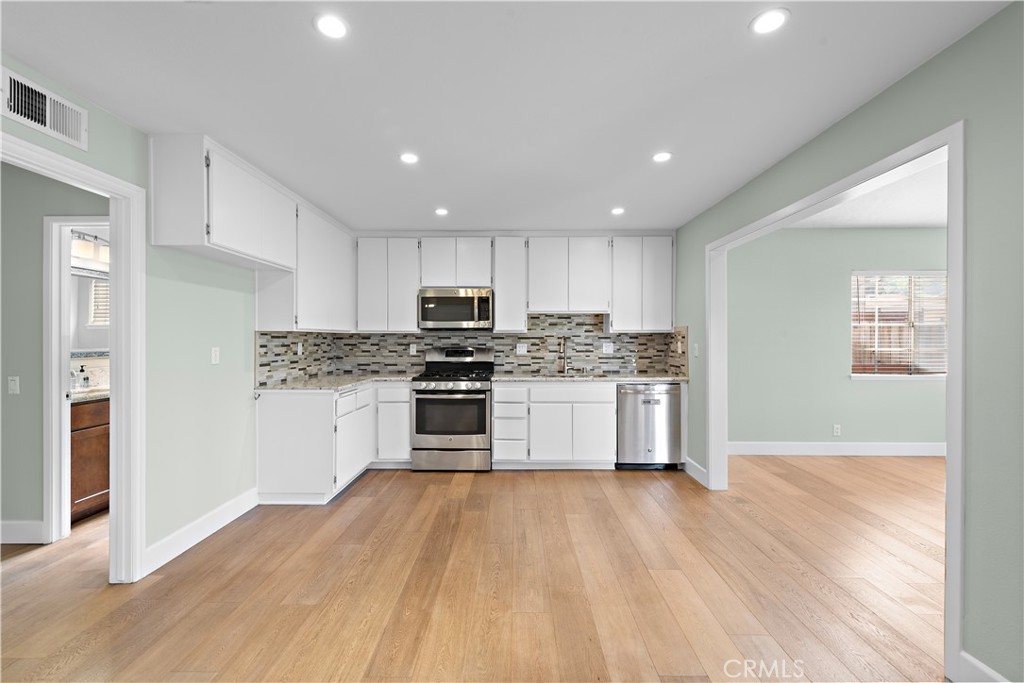 27222 Eastridge Drive