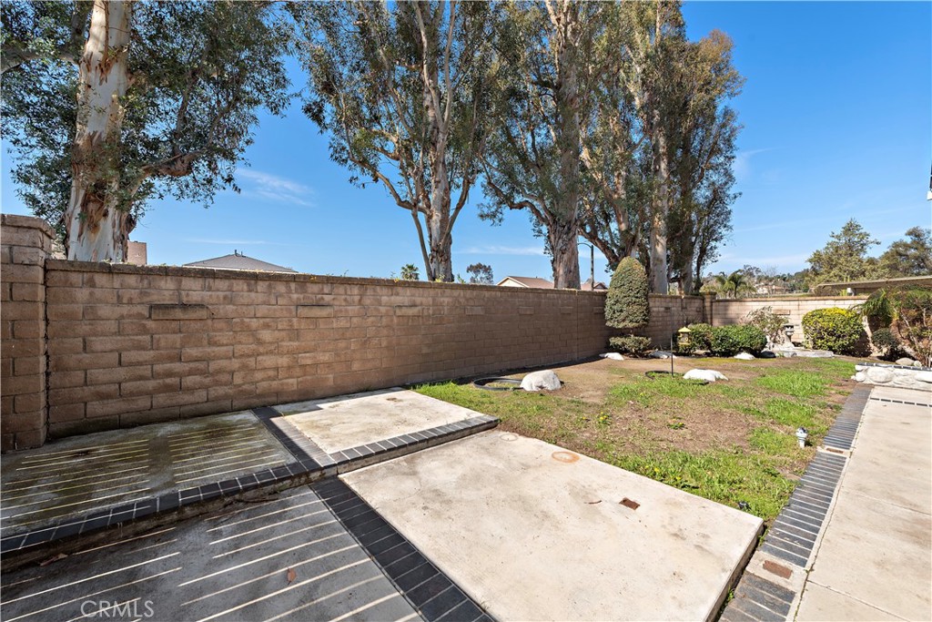 27222 Eastridge Drive