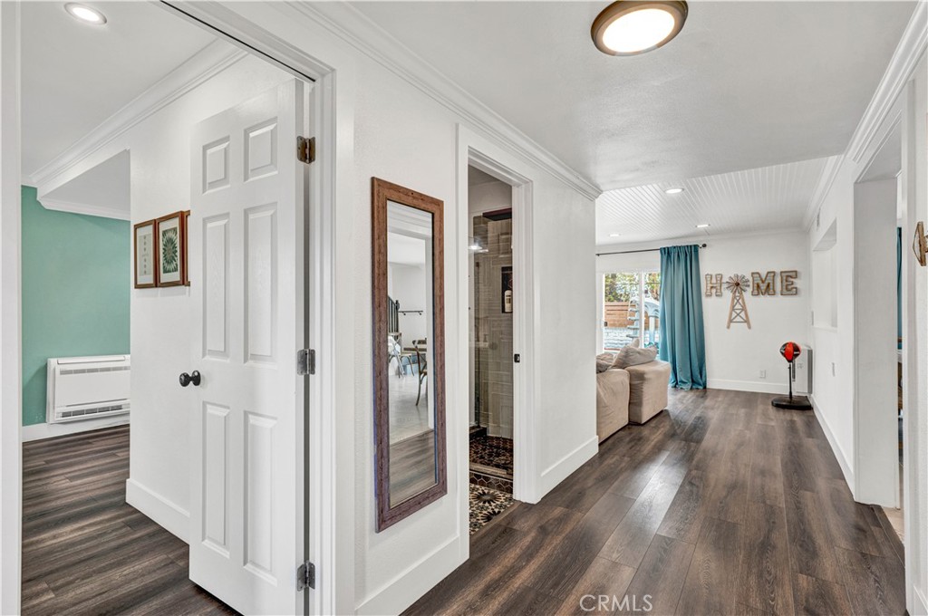 17550 Chestnut Street