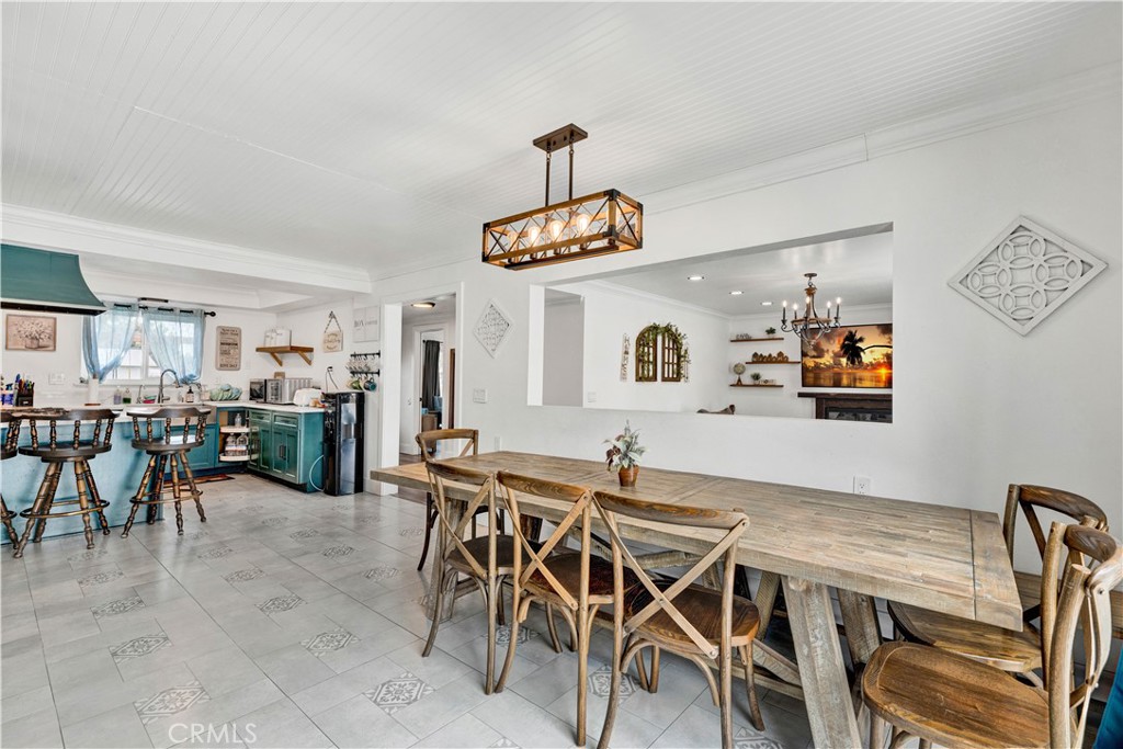 17550 Chestnut Street