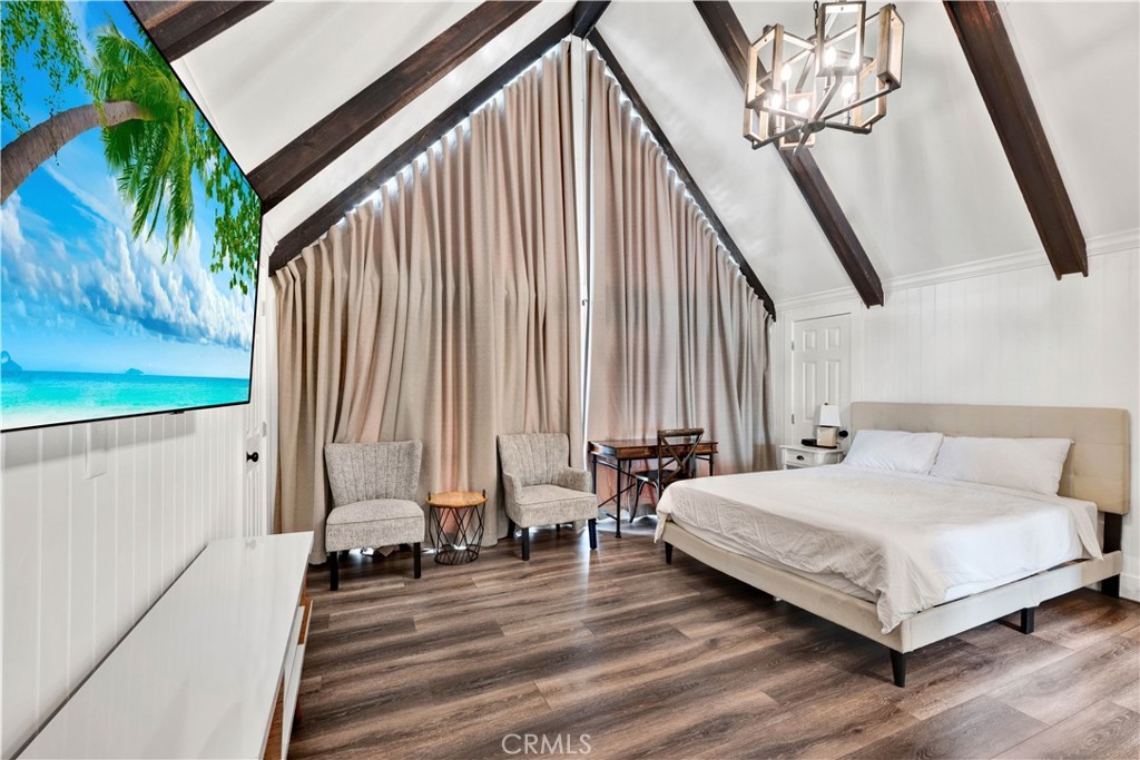 17550 Chestnut Street