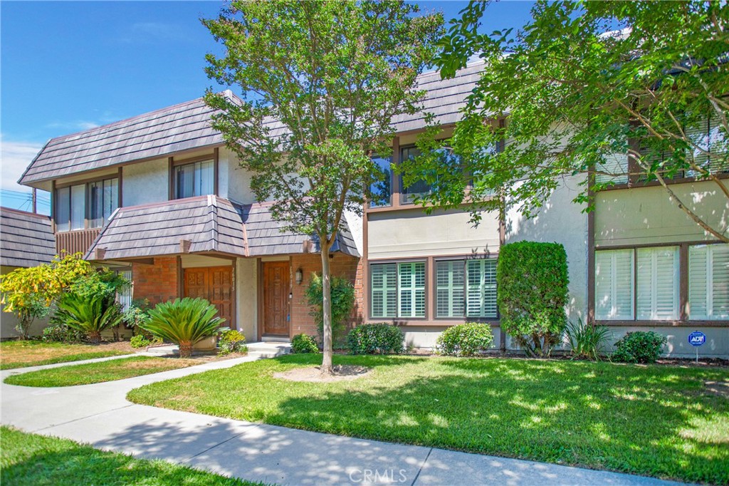 16019 Clearbrook Lane