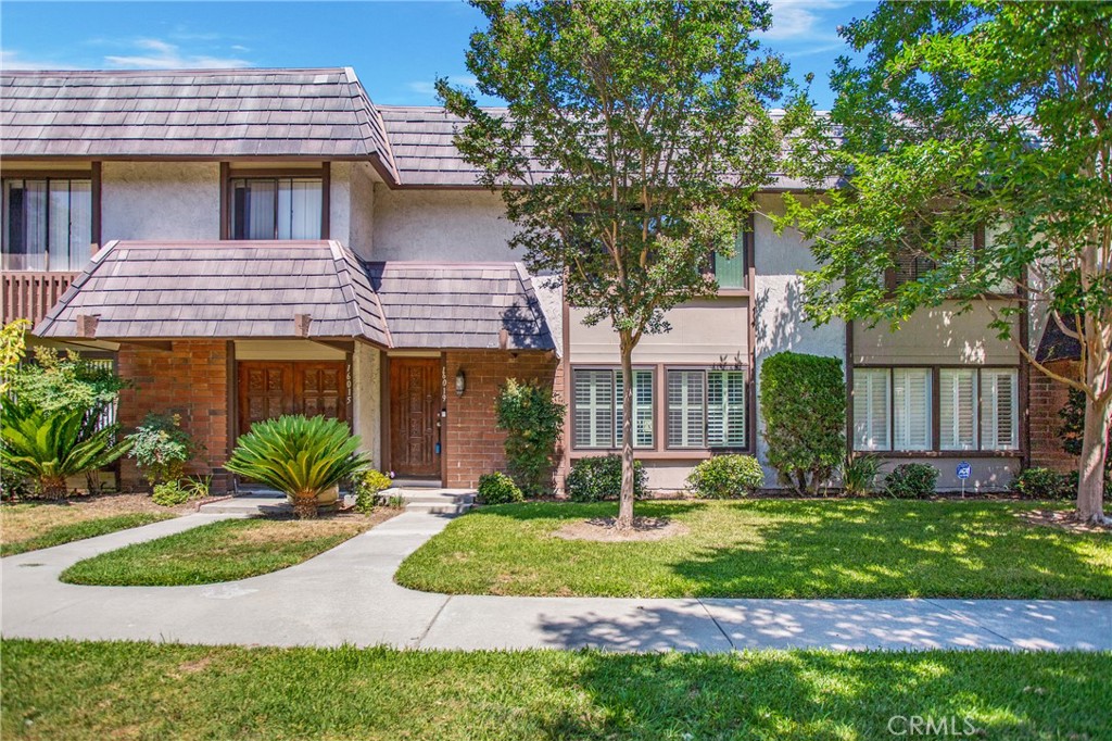 16019 Clearbrook Lane