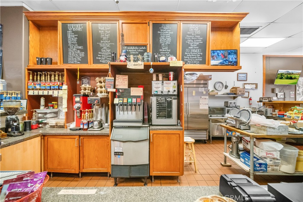 5203 Pacific Coast Hwy