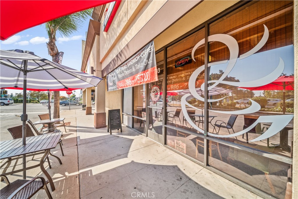 5203 Pacific Coast Hwy