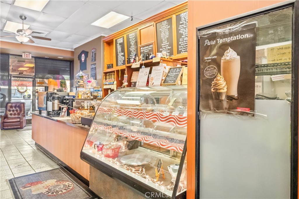 5203 Pacific Coast Hwy