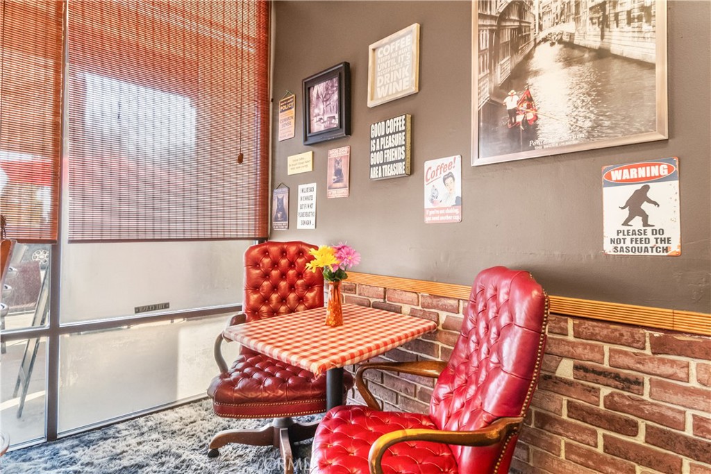 5203 Pacific Coast Hwy