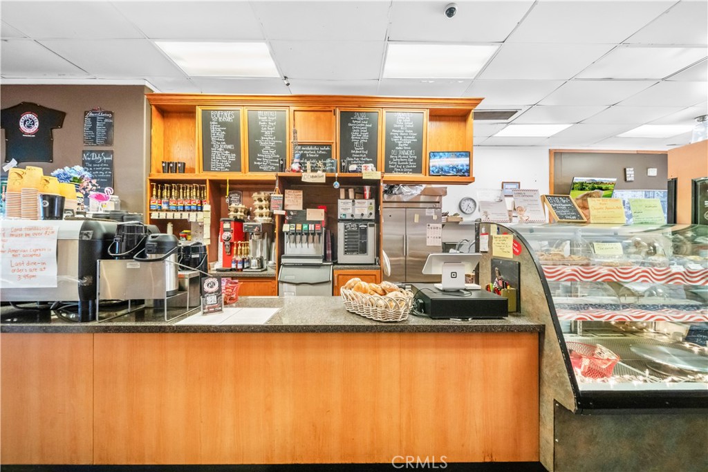 5203 Pacific Coast Hwy