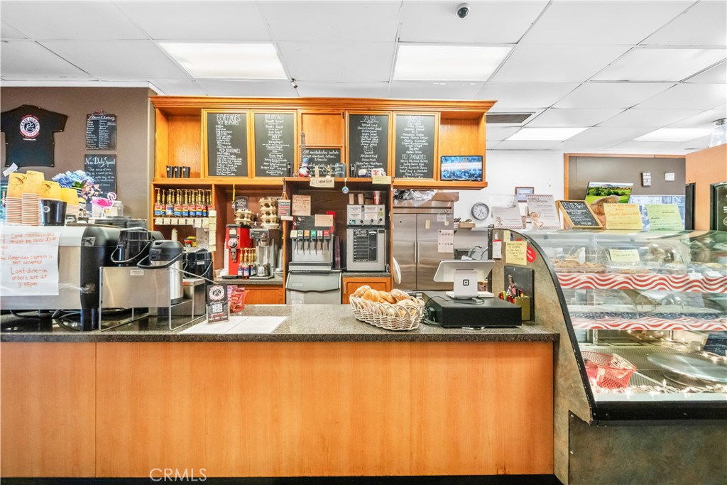 5203 Pacific Coast Hwy