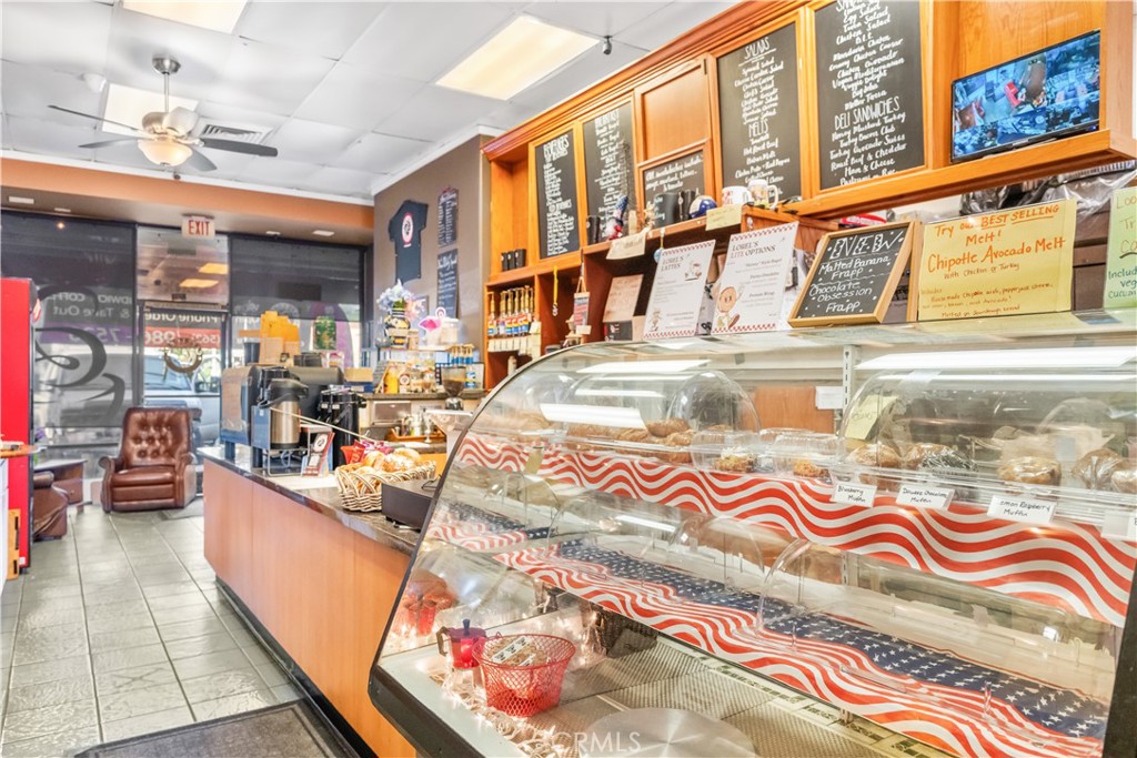 5203 Pacific Coast Hwy