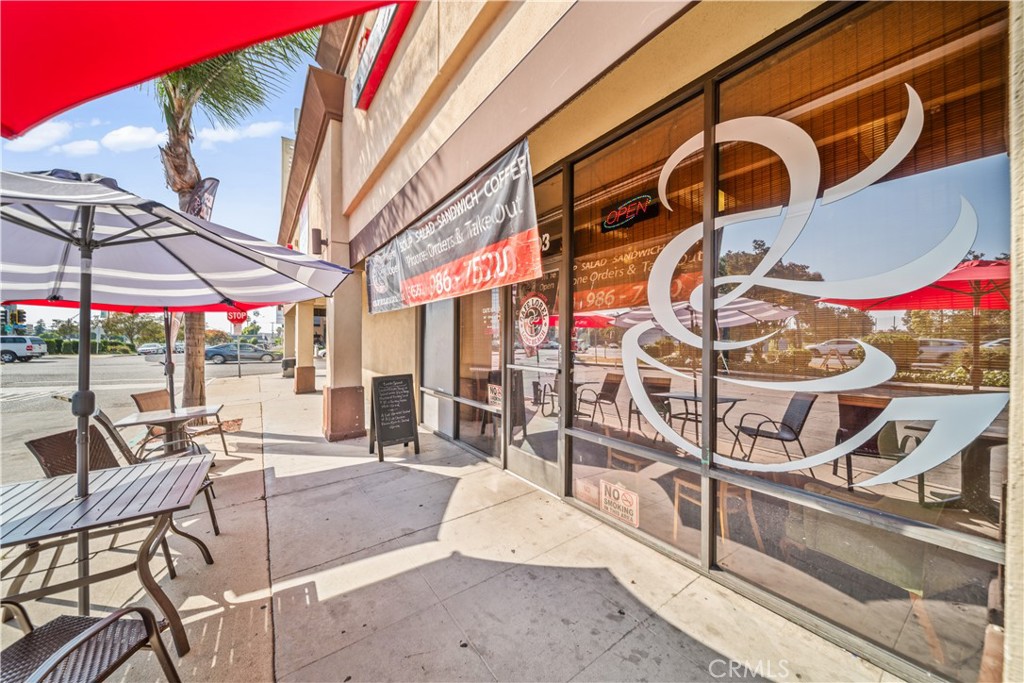 5203 Pacific Coast Hwy