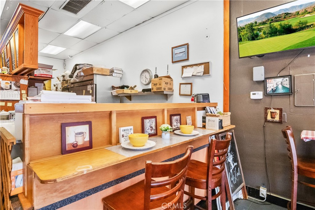 5203 Pacific Coast Hwy