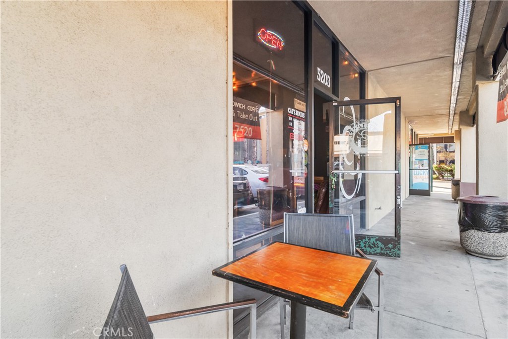 5203 Pacific Coast Hwy